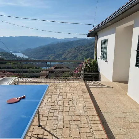 Casas Do Bau Holiday home