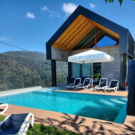 Casas Do Bau * 비에이라도미노