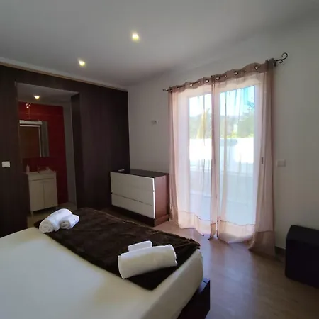 Casas Do Bau