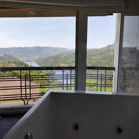 Casas Do Bau Holiday home