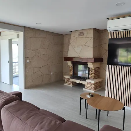 펜션 Casas Do Bau