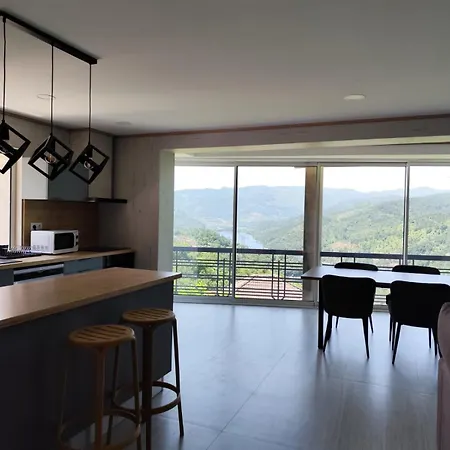 Дом отдыха Casas Do Bau
