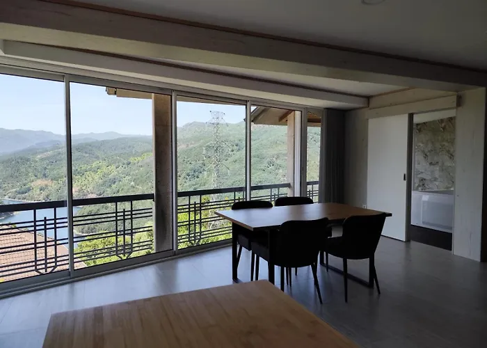 Casas Do Bau Holiday home *